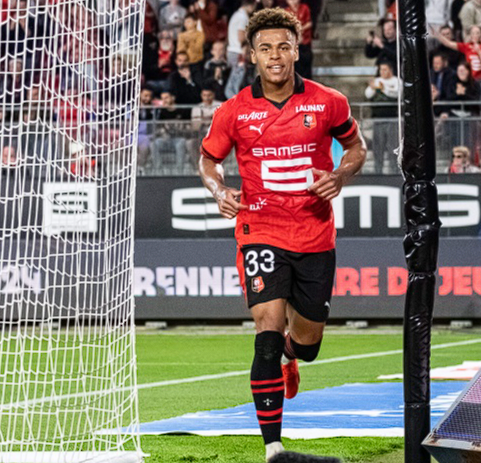 巴黎圣日耳曼前锋杜埃伤情：无需手术，预计伤停7周