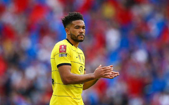 前切尔西后卫杰森·昆迪呼吁蓝军续约里斯·詹姆斯