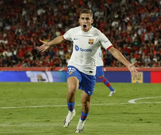 巴萨续约费尔明：锁定未来中场关键力量